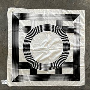Huge 31" Square H&M modernist hair wrap scarf top